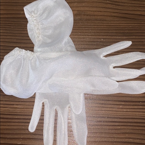 Satiny wedding ceremony brides gloves small petite - Picture 1 of 10